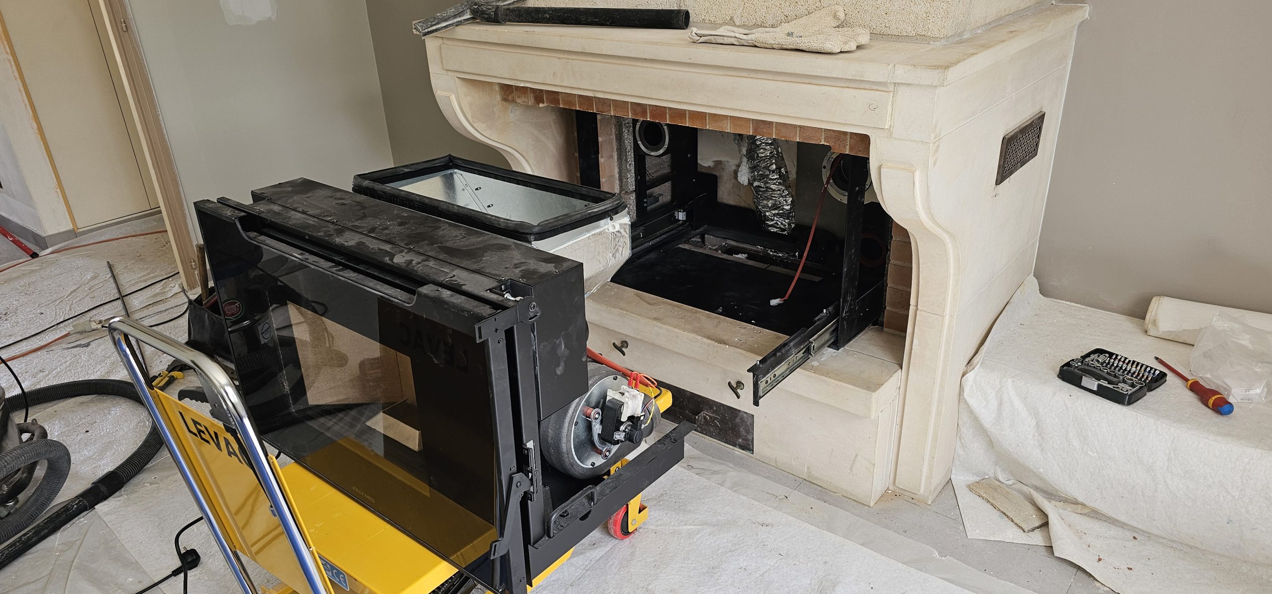 Installation insert à pellet de marque JOLLYMEC